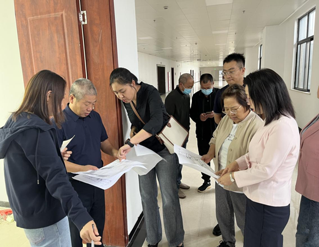 河南省博物院蒞輝考察調(diào)研指導博物館布展工作